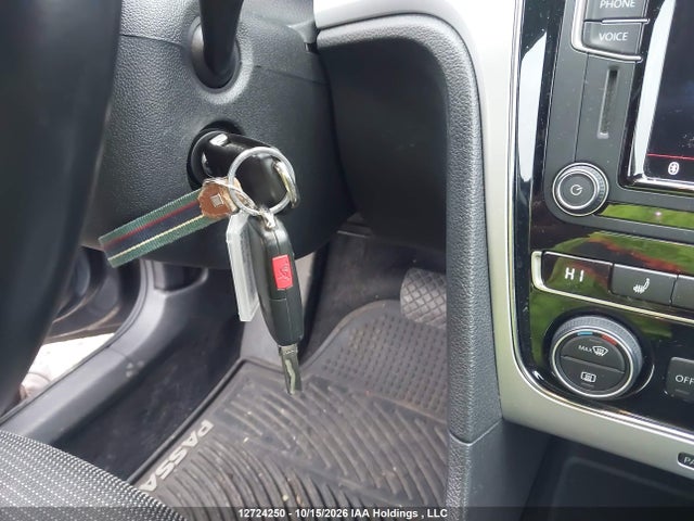 1VWAS7A34GC041267 Volkswagen Passat 1.8 Tsi Trendline/1.8 Tsi Trendline+