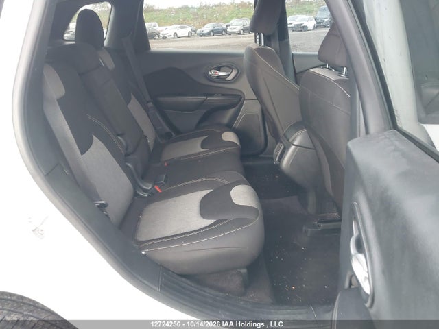Jeep Cherokee Sport 2016 1C4PJMAS3GW377321 Image 8