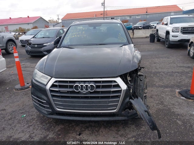 Audi Q5 Technik S-line 2018 WA1FNAFY6J2006058 Image 12