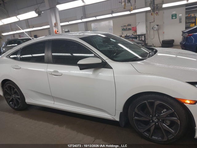 12724373 :رقم المزاد ، 2HGFC2F86KH032994 vin ، 2019 Honda Civic Sport مزاد بيع