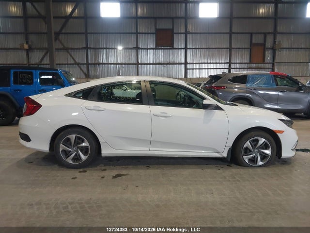 Honda Civic Lx 2019 2HGFC2F58KH028161 Image 14