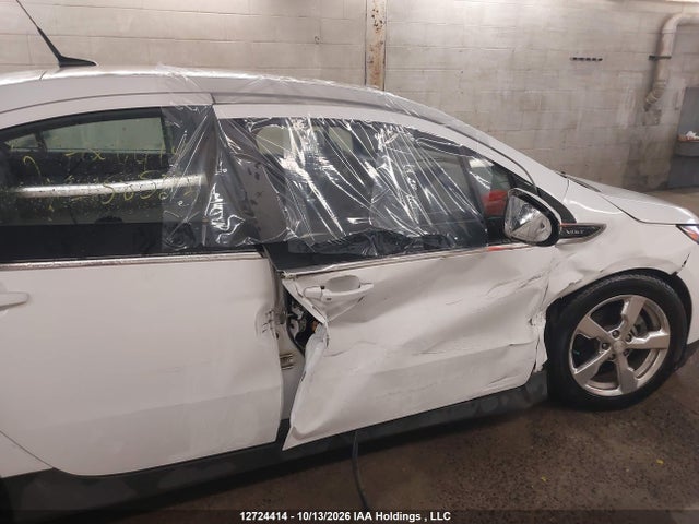 12724414 :رقم المزاد ، 1G1RA6E40EU158527 vin ، 2014 Chevrolet Volt مزاد بيع