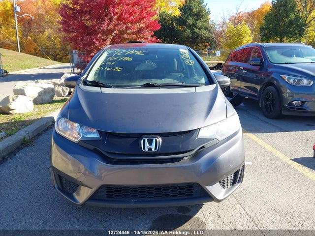 Honda FIT LX 2016 3HGGK5H5XGM101786 Image 13