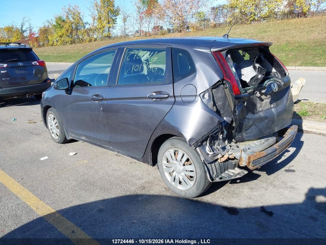 Honda FIT LX 2016 3HGGK5H5XGM101786 Image 3