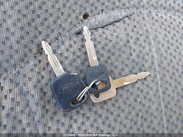 2001 Ford F-150 მანქანა იყიდება აუქციონზე, vin: 2FTRX17W81CA05444, აუქციონის ნომერი: 12724456