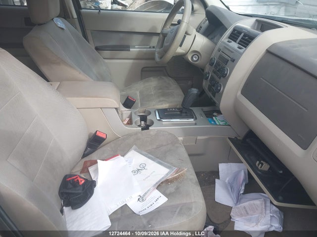 12724464 :رقم المزاد ، 1FMCU0D70CKB58710 vin ، 2012 Ford Escape Xlt مزاد بيع