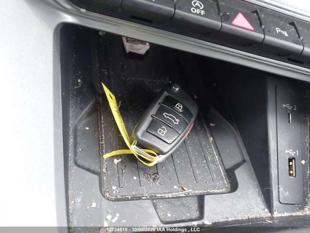 12724515 :رقم المزاد ، WA1AECF32M1054192 vin ، 2021 Audi Q3 Komfort 45 مزاد بيع