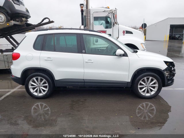 2017 Volkswagen Tiguan Wolfsburg Edition მანქანა იყიდება აუქციონზე, vin: WVGNV7AX6HK027503, აუქციონის ნომერი: 12724598