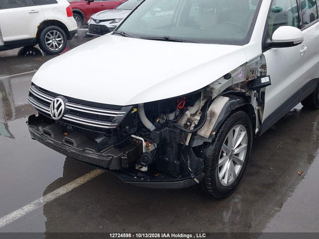 2017 Volkswagen Tiguan Wolfsburg Edition მანქანა იყიდება აუქციონზე, vin: WVGNV7AX6HK027503, აუქციონის ნომერი: 12724598