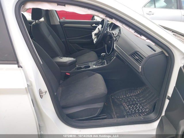 3VWC57BU6KM058442 Volkswagen Jetta Comfortline