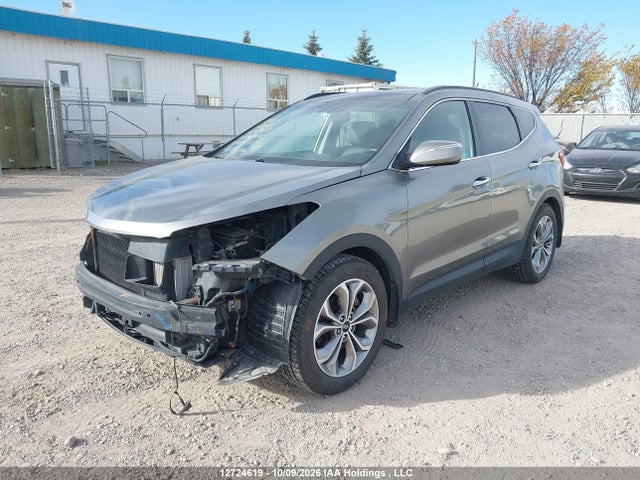 Продажа на аукционе авто 2015 Hyundai Santa Fe Sport 2.0t Limited, vin: 5XYZUDLA3FG251590, номер лота: 12724619
