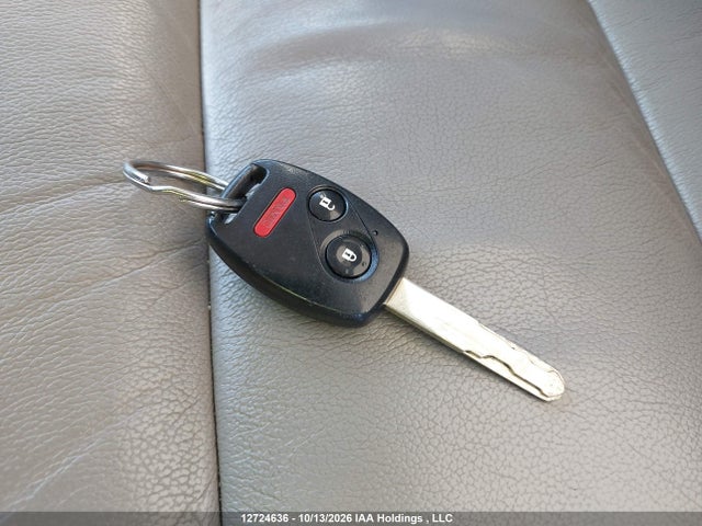 12724636 :رقم المزاد ، 2HKRM4H96DH109657 vin ، 2013 Honda Cr-v Touring مزاد بيع