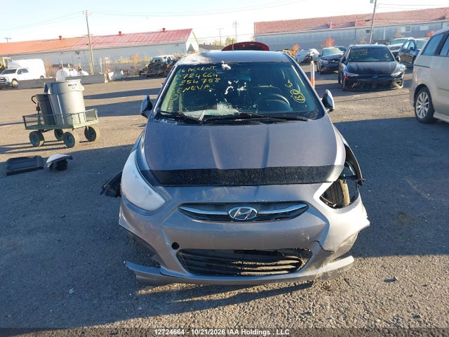 12724664 :رقم المزاد ، KMHCT5AE8GU254758 vin ، 2016 Hyundai Accent Gl مزاد بيع