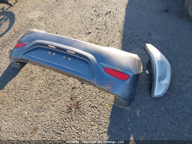 12724664 :رقم المزاد ، KMHCT5AE8GU254758 vin ، 2016 Hyundai Accent Gl مزاد بيع