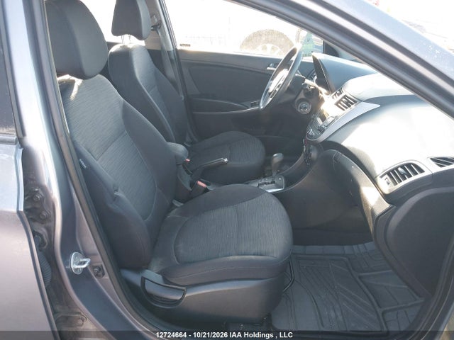 12724664 :رقم المزاد ، KMHCT5AE8GU254758 vin ، 2016 Hyundai Accent Gl مزاد بيع