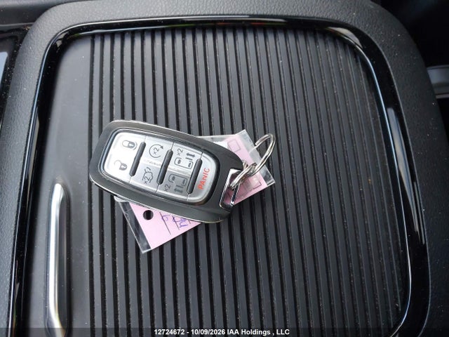 Продаж на аукціоні авто 2025 Chrysler Pacifica Limited, vin: 2C4RC1GG4SR566730, номер лоту: 12724672