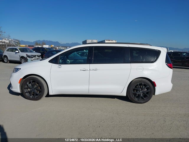 Продаж на аукціоні авто 2025 Chrysler Pacifica Limited, vin: 2C4RC1GG4SR566730, номер лоту: 12724672