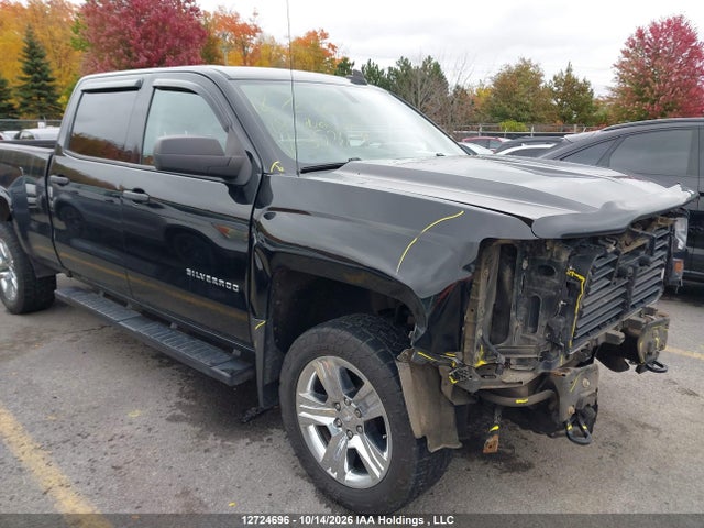 12724696 :رقم المزاد ، 3GCUKPEC8JG553239 vin ، 2018 Chevrolet Silverado 1500 Custom مزاد بيع