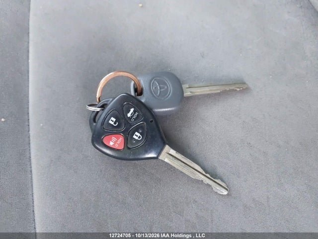 12724705 :رقم المزاد ، 2T1BU4EE3AC299869 vin ، 2010 Toyota Corolla S/le/xle مزاد بيع