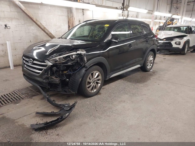 Hyundai TUCSON SE 2017 KM8J33A43HU484308 Image 2