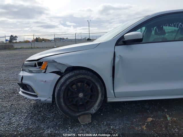 3VW2B7AJ1HM221731 Volkswagen Jetta 1.4 Tsi Trendline+