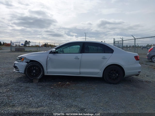 3VW2B7AJ1HM221731 Volkswagen Jetta 1.4 Tsi Trendline+