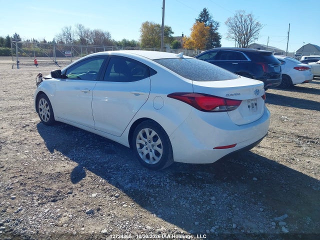 Hyundai ELANTRA GL 2015 5NPDH4AEXFH549003 Image 3