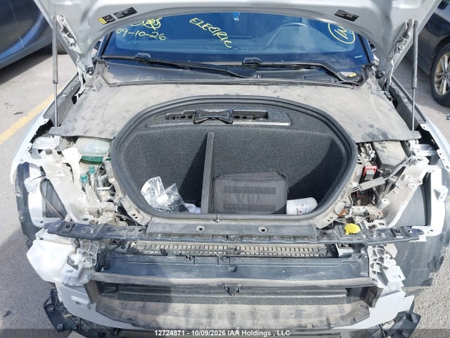 Polestar 2 2023 YSMEG3KA5PL145170 Image 9