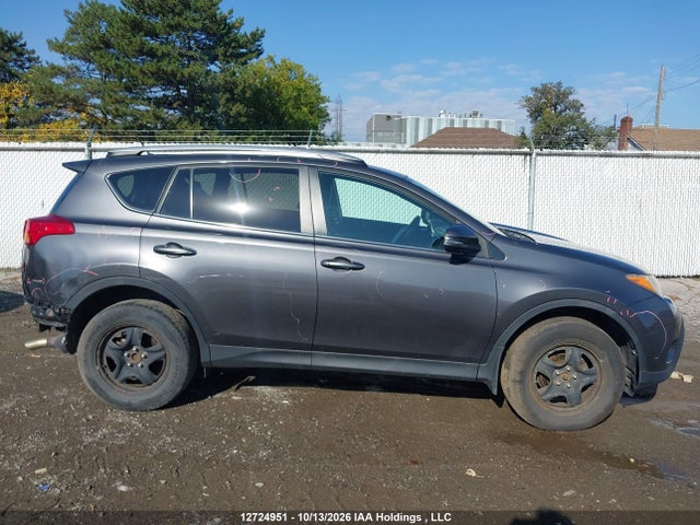 2T3ZFREV4FW157985 Toyota RAV4 LE