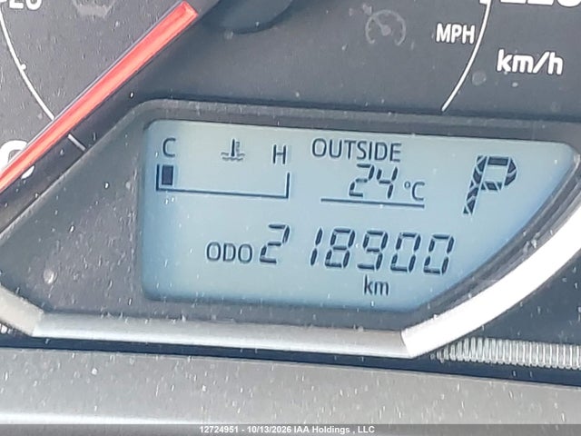 2T3ZFREV4FW157985 Toyota RAV4 LE