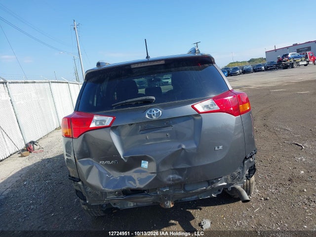2T3ZFREV4FW157985 Toyota RAV4 LE