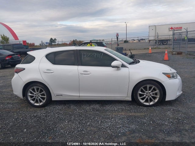 Продажа на аукционе авто 2011 Lexus Ct 200, vin: JTHKD5BH3B2035585, номер лота: 12724961
