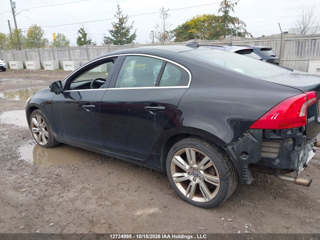 12724995 :رقم المزاد ، YV1622FSXC2027699 vin ، 2012 Volvo S60 T5 Level 1/t5 Level 2 مزاد بيع