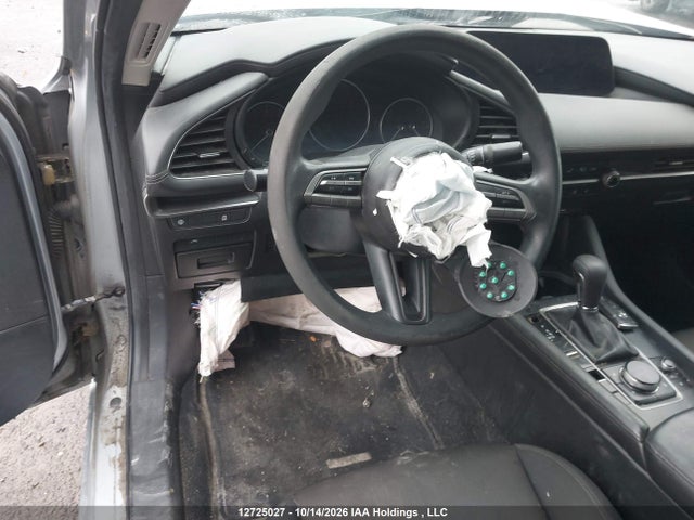 Продажа на аукционе авто 2020 Mazda 3, vin: 3MZBPAB76LM136040, номер лота: 12725027
