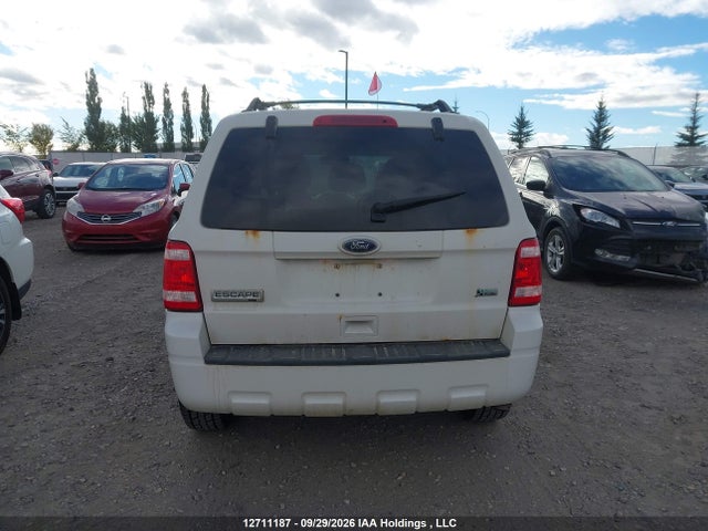 12711187 :رقم المزاد ، 1FMCU9DG3BKA00610 vin ، 2011 Ford Escape Xlt Automatic مزاد بيع