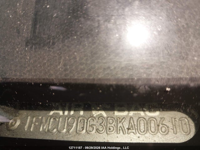 12711187 :رقم المزاد ، 1FMCU9DG3BKA00610 vin ، 2011 Ford Escape Xlt Automatic مزاد بيع