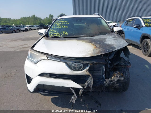 Toyota RAV4 LE 2017 2T3ZFREV2HW328073 Image 12