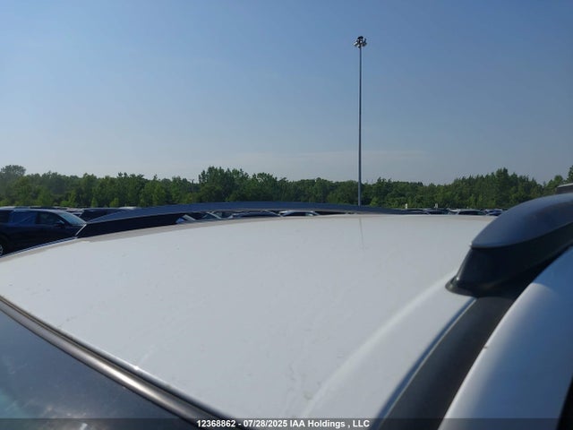 Toyota RAV4 LE 2017 2T3ZFREV2HW328073 Image 19