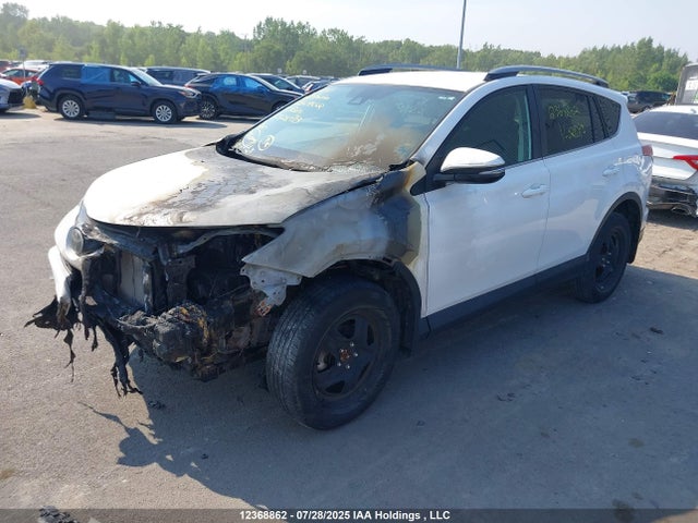 Toyota RAV4 LE 2017 2T3ZFREV2HW328073 Image 2