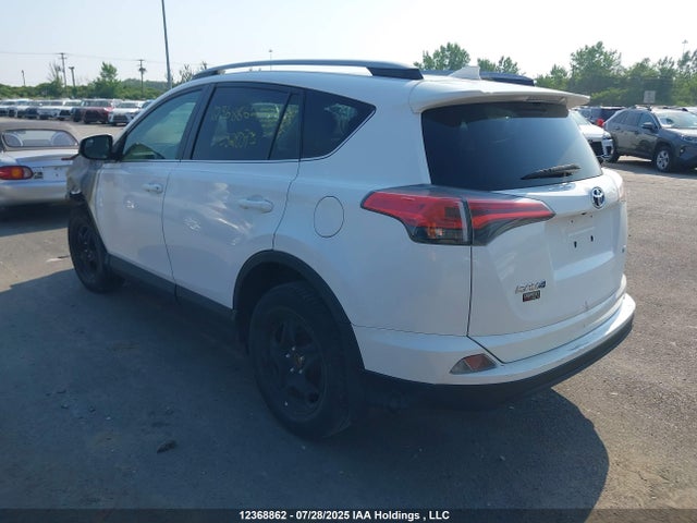 Toyota RAV4 LE 2017 2T3ZFREV2HW328073 Image 3