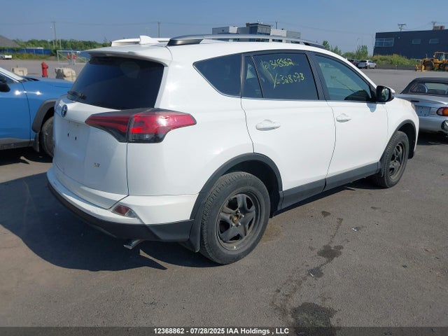 Toyota RAV4 LE 2017 2T3ZFREV2HW328073 Image 4