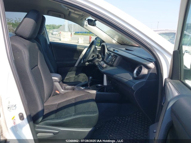 Toyota RAV4 LE 2017 2T3ZFREV2HW328073 Image 5