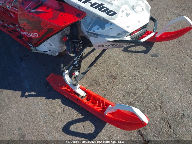 12701841 :رقم المزاد ، 2BPSUYLJ8LV000118 vin ، 2020 Skidoo Backcountry X-rs 850 Rer مزاد بيع