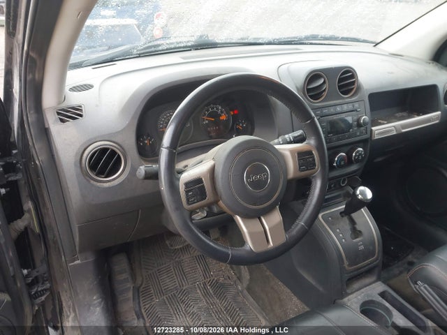 12723285 :رقم المزاد ، 1C4NJDAB6GD722652 vin ، 2016 Jeep Compass Sport/north مزاد بيع