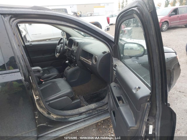 12723285 :رقم المزاد ، 1C4NJDAB6GD722652 vin ، 2016 Jeep Compass Sport/north مزاد بيع