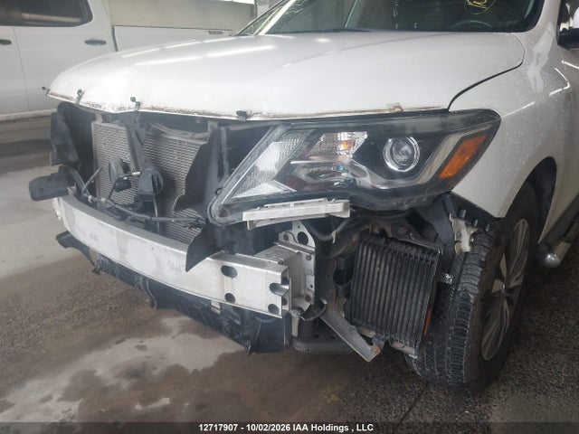 Продаж на аукціоні авто 2017 Nissan Pathfinder Platinum/s/sl/sv, vin: 5N1DR2MM0HC667463, номер лоту: 12717907