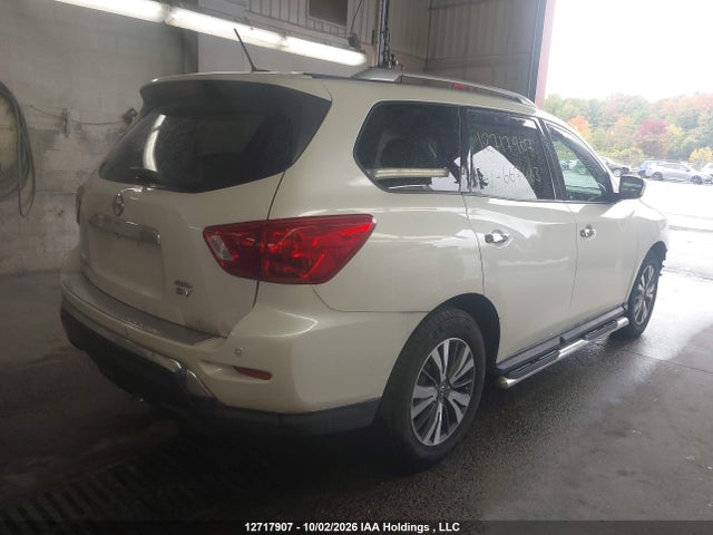 Продаж на аукціоні авто 2017 Nissan Pathfinder Platinum/s/sl/sv, vin: 5N1DR2MM0HC667463, номер лоту: 12717907