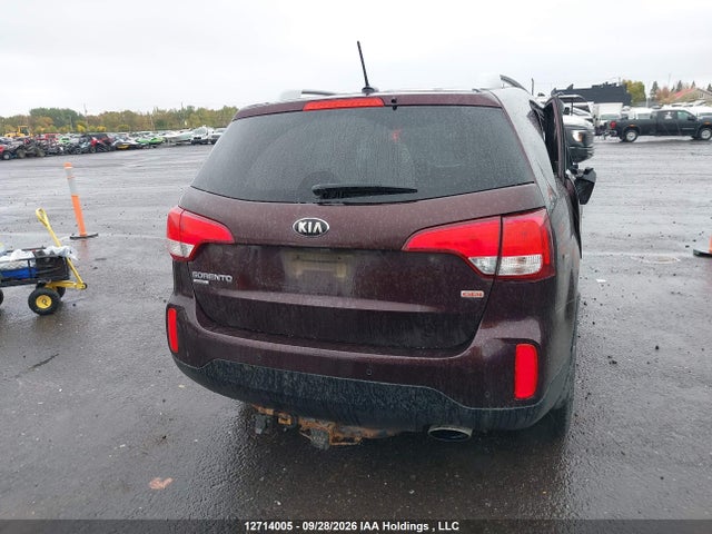 KIA Sorento Lx V6 2014 5XYKTDA79EG495920 Image 16