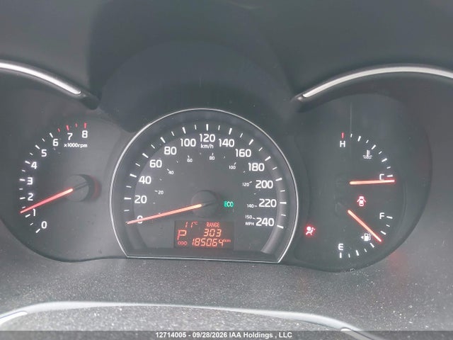 KIA Sorento Lx V6 2014 5XYKTDA79EG495920 Image 7