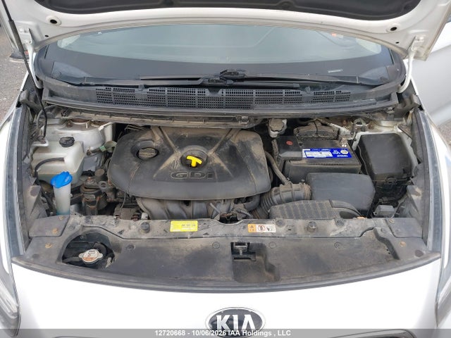 KIA Rondo Lx 2014 KNAHT8A31E7055425 Image 10
